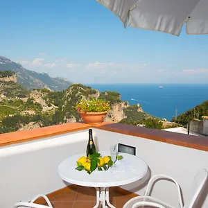 Dame Casa , Amalfi Italien