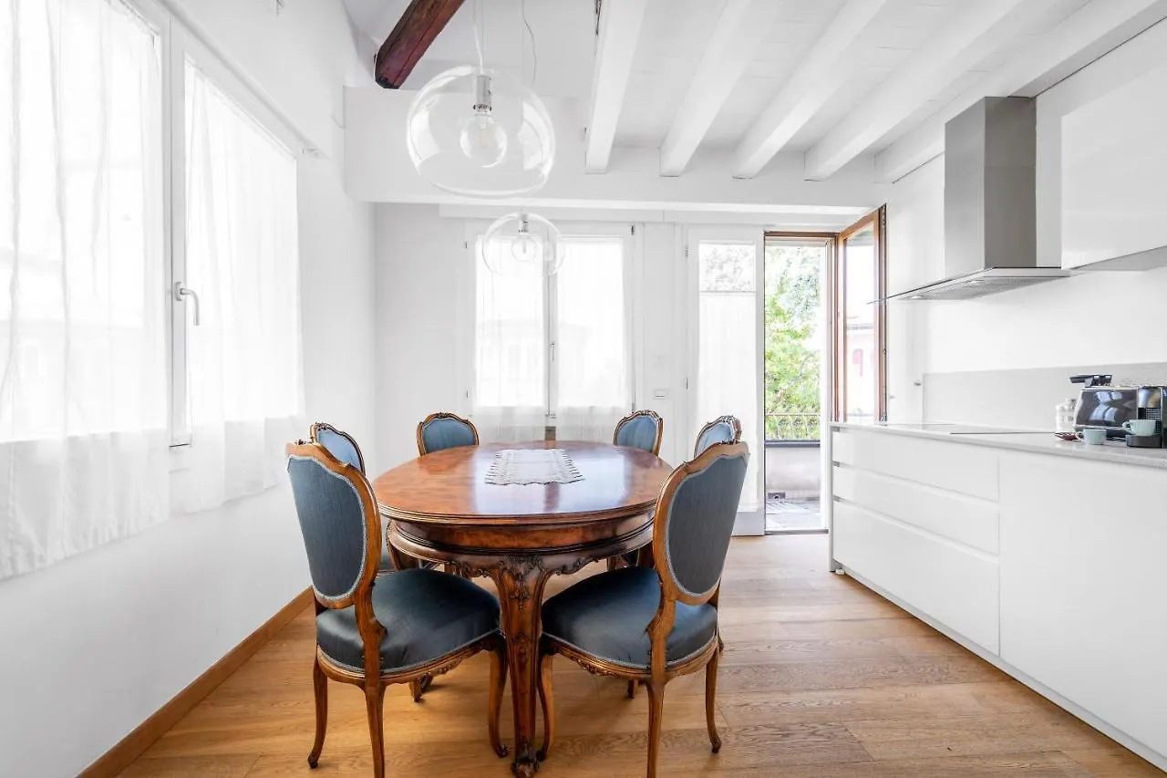 Clock'S 2 Bedrooms & 2 Bathrooms & Big Terrace Lido di Venezia Apartment
